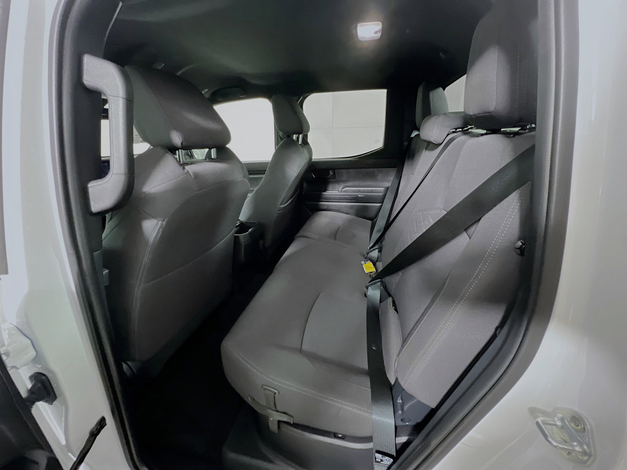 Used 2025 Toyota Tacoma SR5 image 29