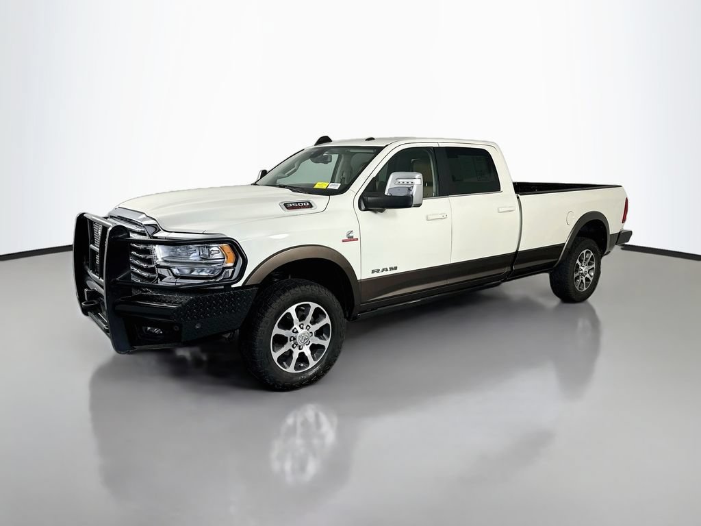 Used 2024 RAM 3500 Limited w/ Towing Technology Group AWD/4WD image 3