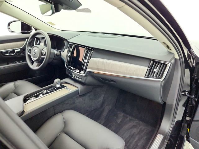 Certified 2023 Volvo S90 B6 Plus w/ Protection Package Premier image 17