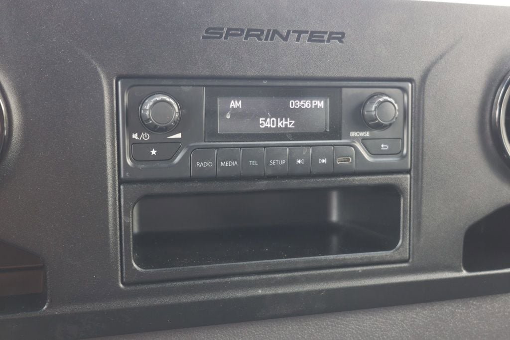 Used 2025 Mercedes-Benz Sprinter 2500 image 17