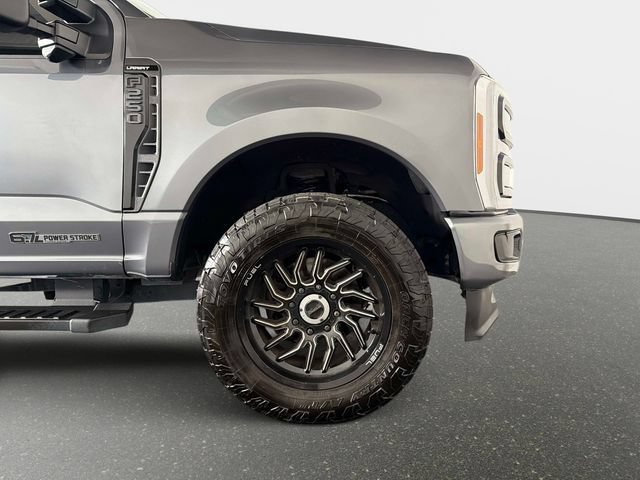 Used 2023 Ford F250 Lariat w/ Black Appearance Package AWD/4WD image 22