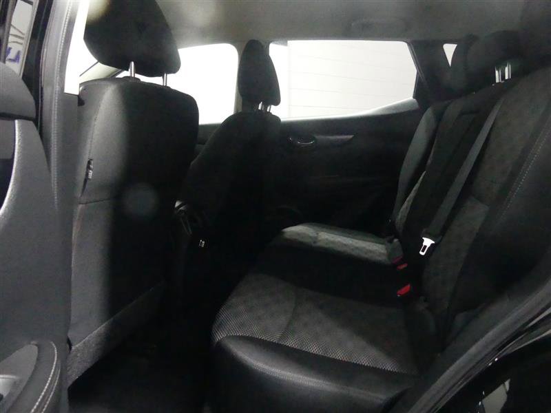 Used 2019 Nissan Rogue Sport SV image 27