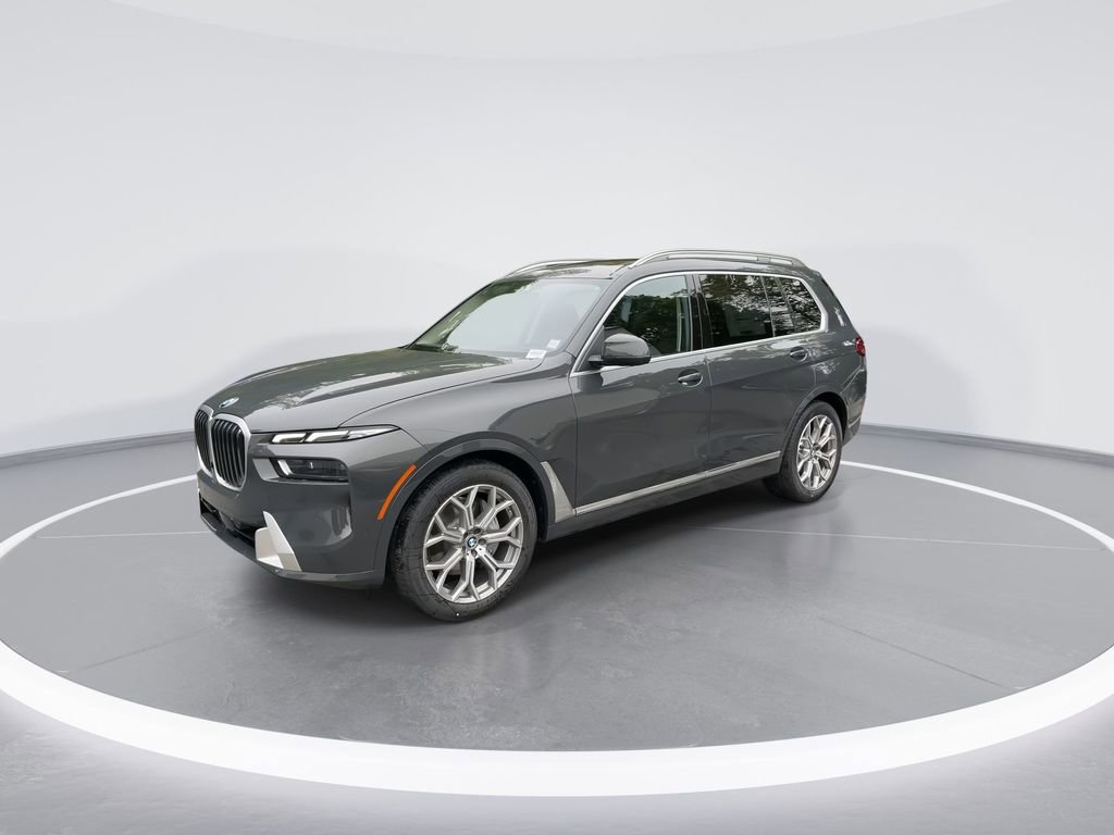 Used 2026 BMW X7 xDrive40i w/ Premium Package image 4