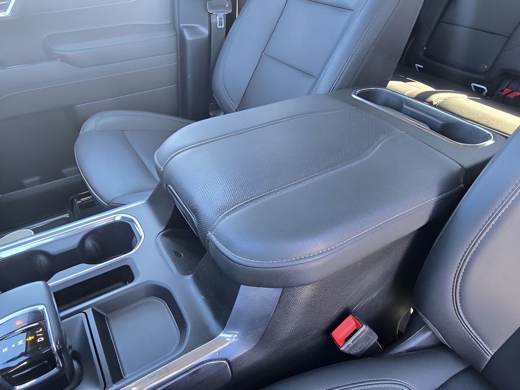 Used 2024 Chevrolet Silverado 1500 LTZ image 25