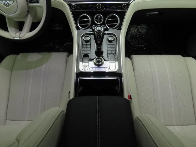 Used 2025 Bentley Continental GT image 16