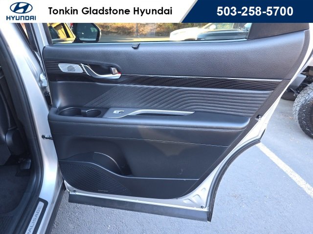 Used 2024 Hyundai Palisade Calligraphy image 23