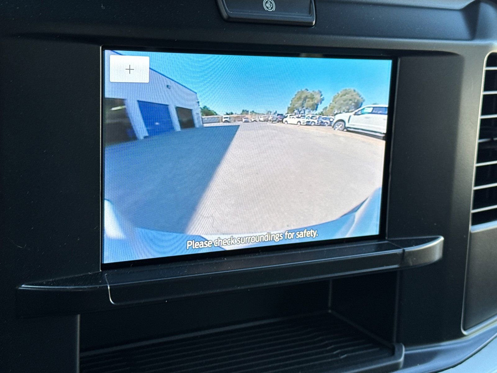 New 2025 Ford F350 XL w/ XL Chrome Package image 19