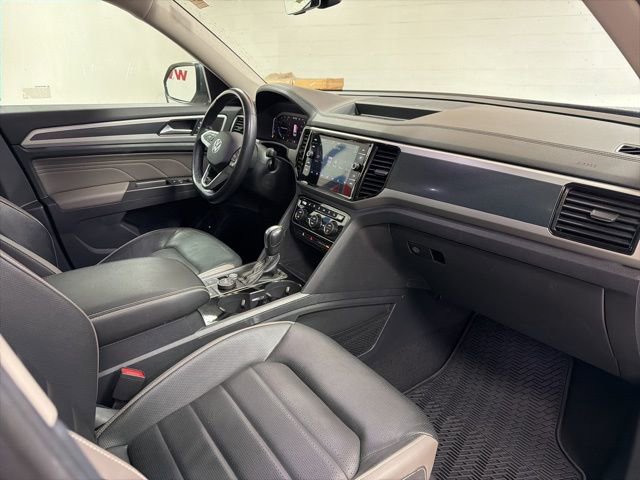 Used 2023 Volkswagen Atlas SEL Premium image 21