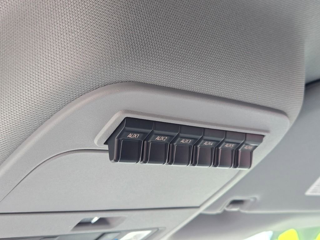 New 2026 Ford F350 XLT w/ XLT Premium Package image 30