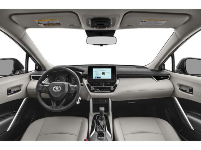 Used 2025 Toyota Corolla Cross L image 4
