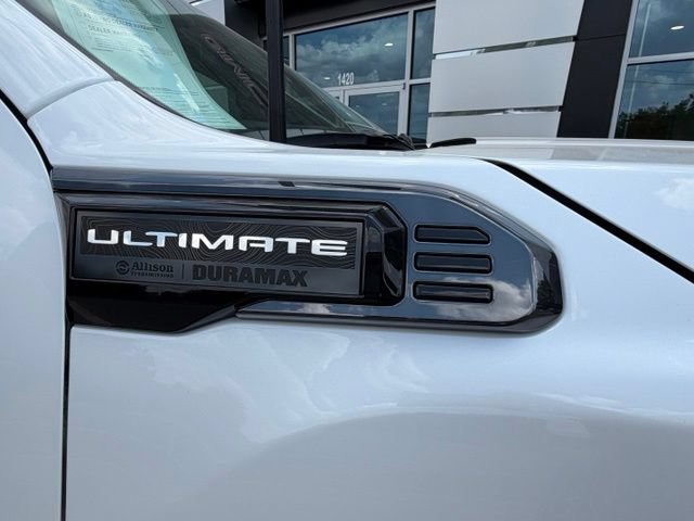 Used 2025 GMC Sierra 2500 Denali Ultimate w/ Max Trailering Package AWD/4WD image 4