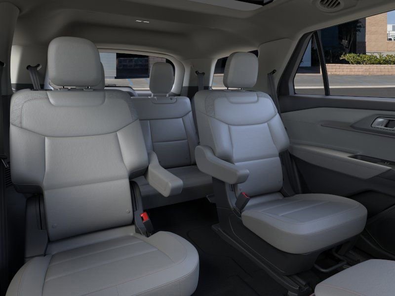New 2026 Ford Explorer Active w/ Active Comfort Package image 11