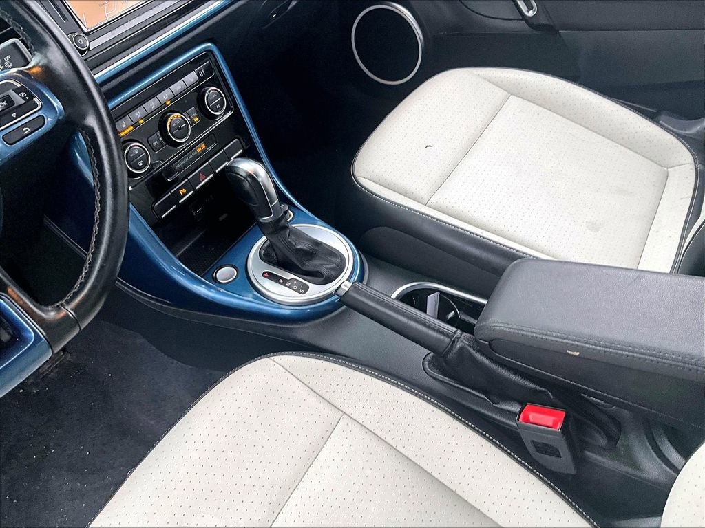 Used 2017 Volkswagen Beetle 1.8T SEL image 10