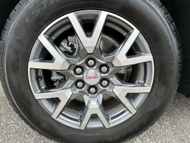 Certified 2023 GMC Acadia SLT w/ Preferred Package AWD/4WD image 22