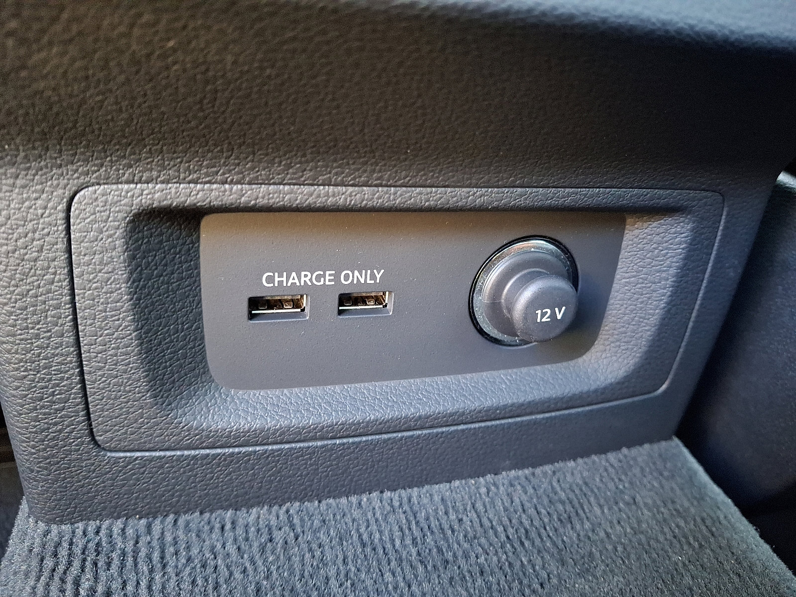 Certified 2025 Audi Q5 2.0T Premium Plus image 11