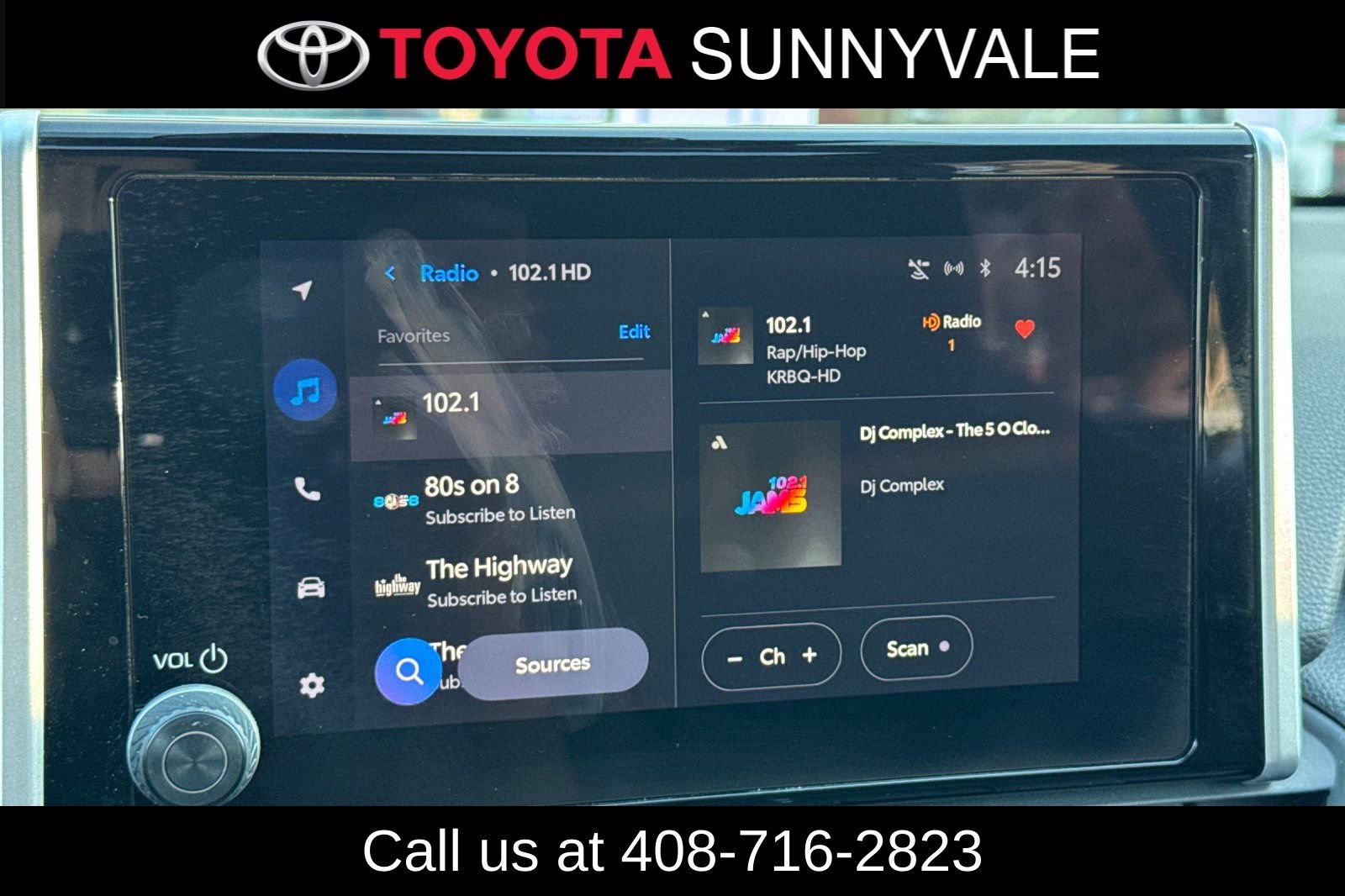 Certified 2023 Toyota RAV4 XLE Premium image 23