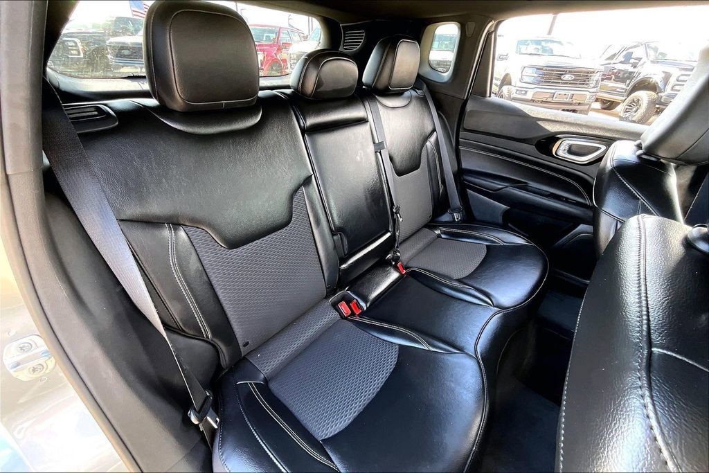 Used 2023 Jeep Compass Altitude image 20