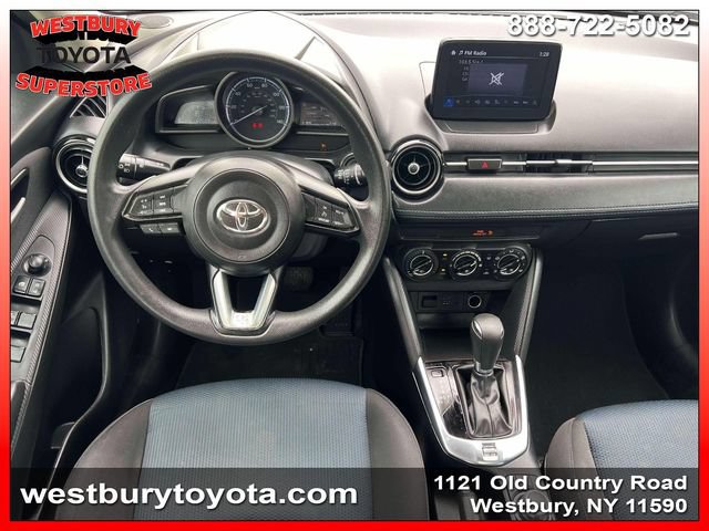 Used 2019 Toyota Yaris LE FWD image 16