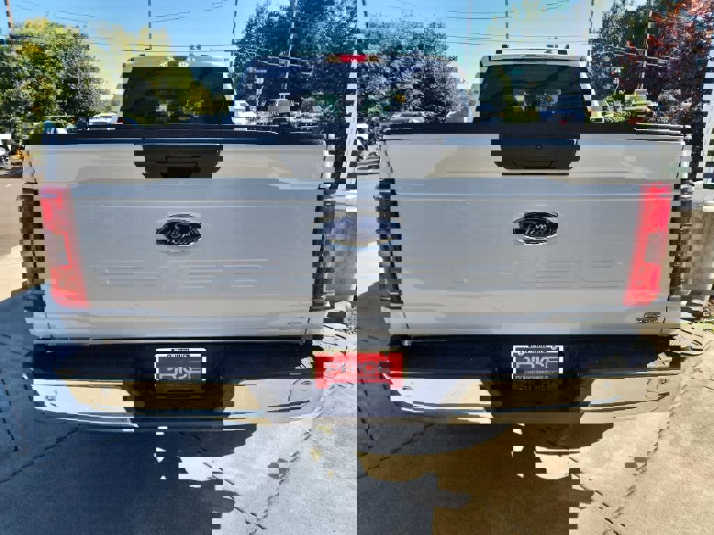 Used 2021 Ford F150 XLT image 5