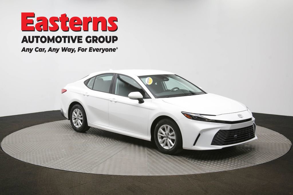 Used 2025 Toyota Camry LE FWD image 47