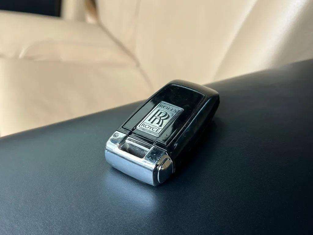 Used 2011 Rolls-Royce Ghost image 19