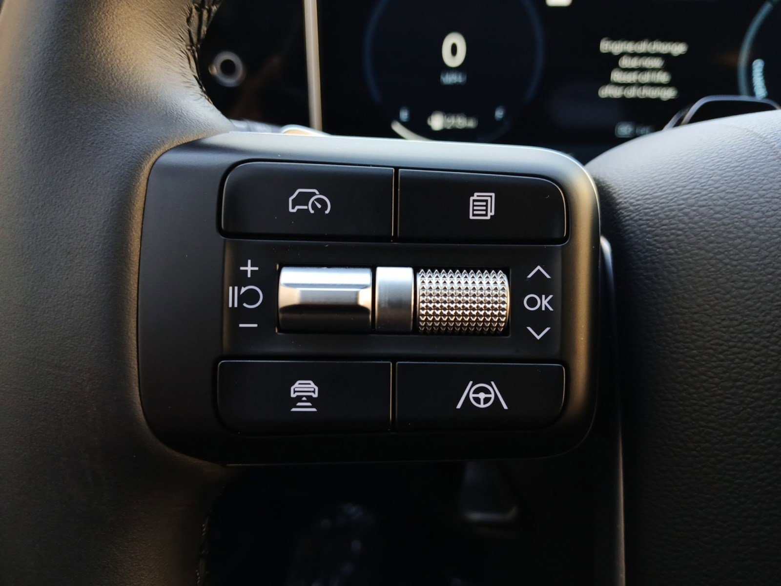 Used 2025 Hyundai Santa Fe Limited image 20