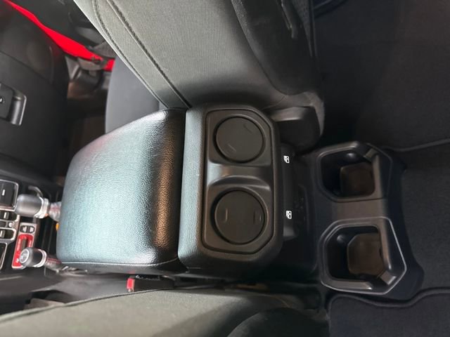 Used 2021 Jeep Wrangler Unlimited Rubicon image 26