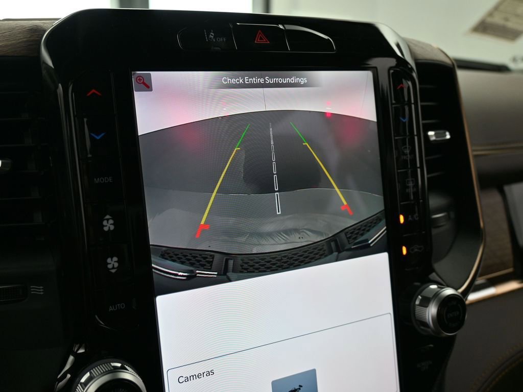 New 2025 RAM 1500 Limited image 16