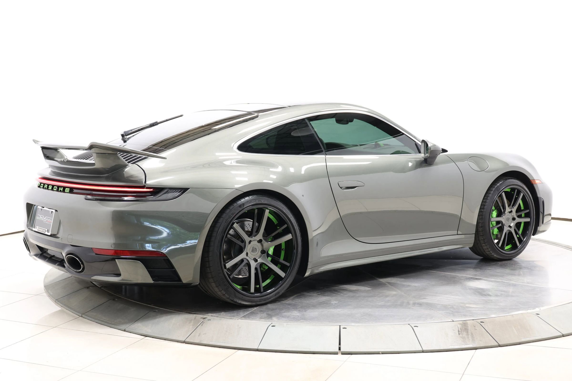 Used 2020 Porsche 911 Carrera 4S AWD/4WD image 5