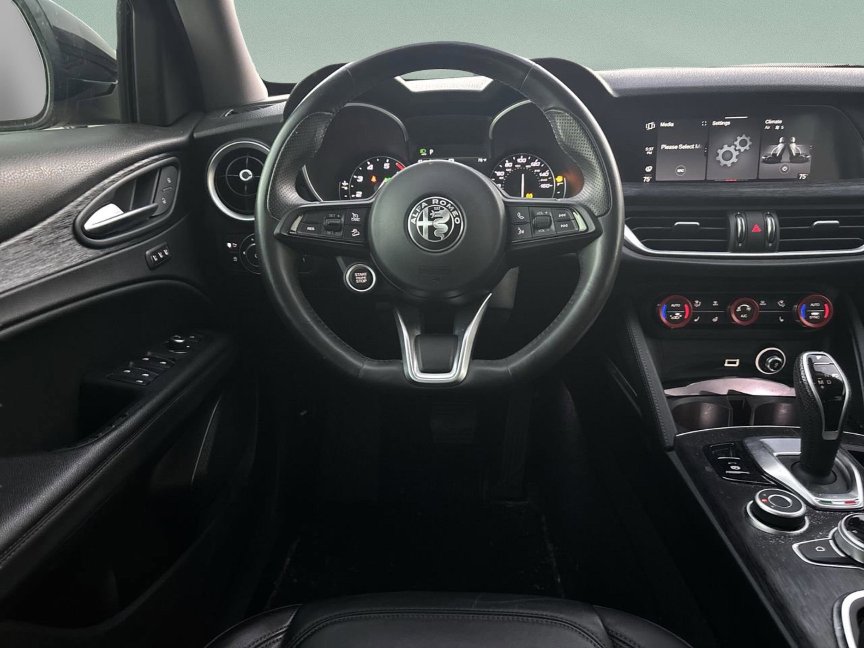 Used 2020 Alfa Romeo Stelvio Sport w/ Quick Order Package 22J Sport image 9