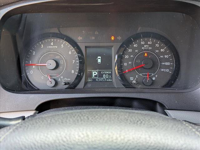 Used 2015 Toyota Sienna LE FWD image 11