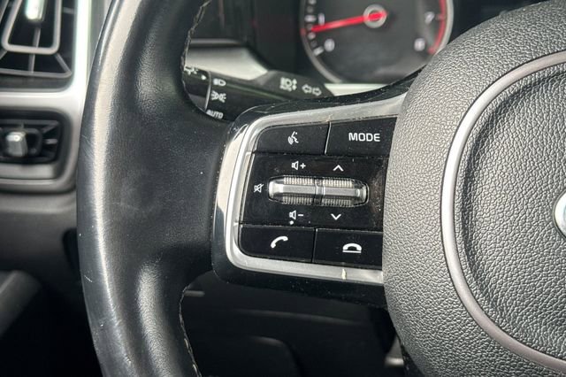 Used 2021 Kia Sorento S FWD image 35