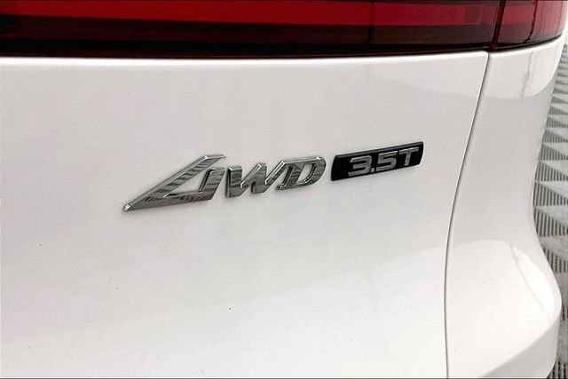 Used 2026 Genesis GV70 3.5T Sport Prestige image 9