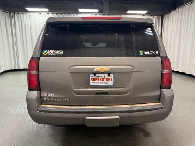 Used 2019 Chevrolet Suburban LT w/ LT Signature Package AWD/4WD image 6