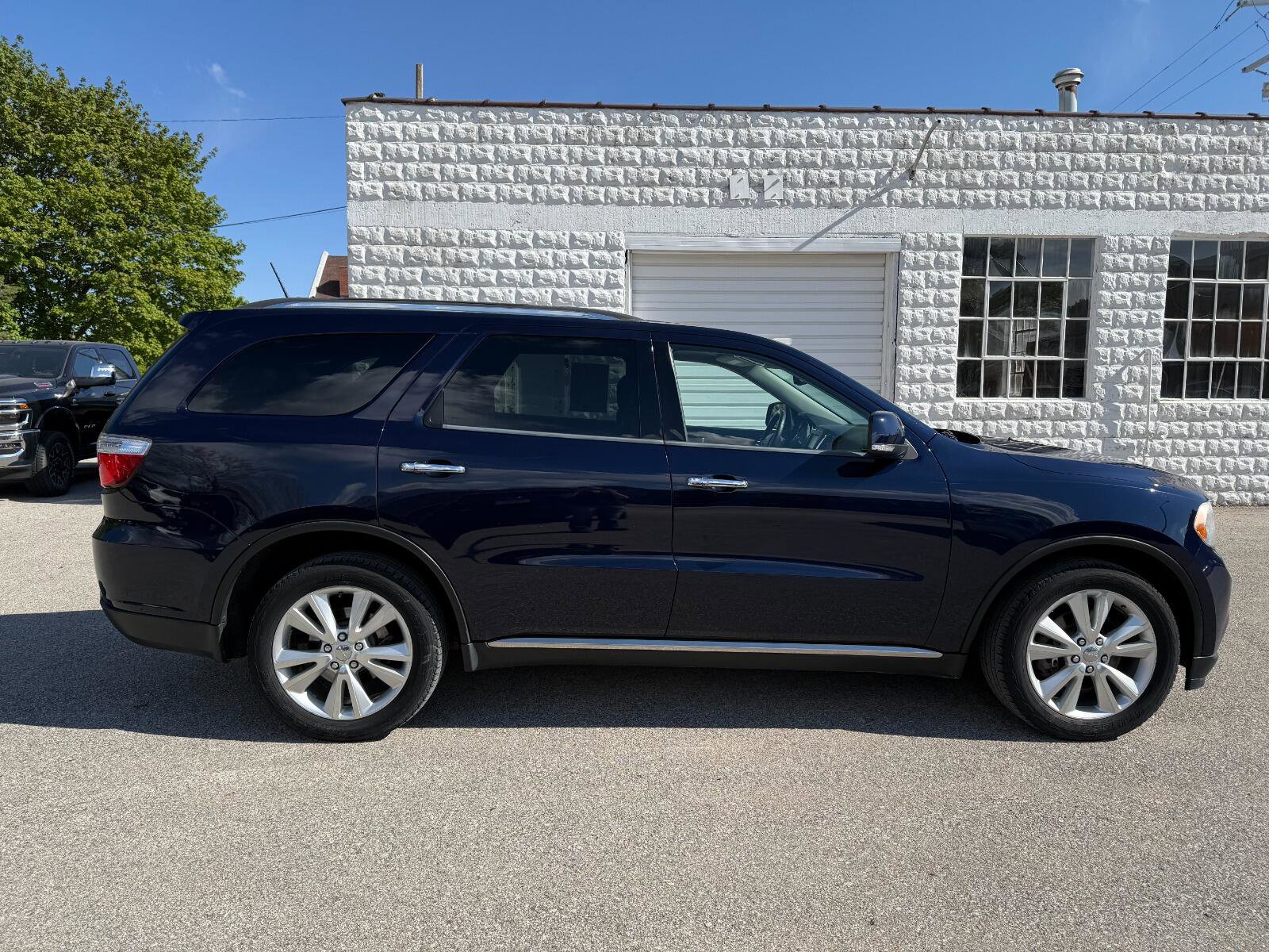 Used 2013 Dodge Durango Crew w/ Trailer Tow Group IV AWD/4WD image 4