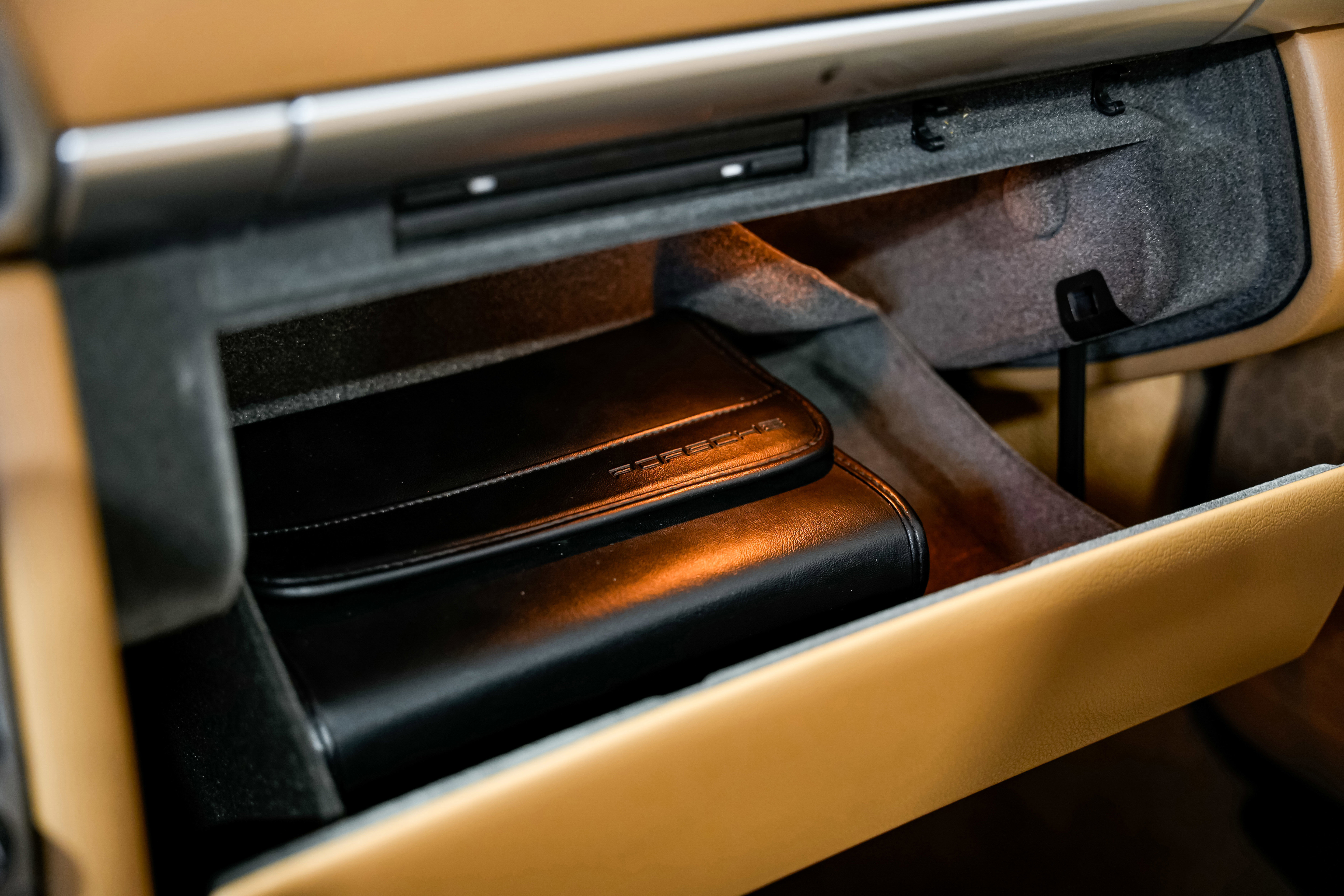 Used 2008 Porsche 911 Carrera 4S image 16