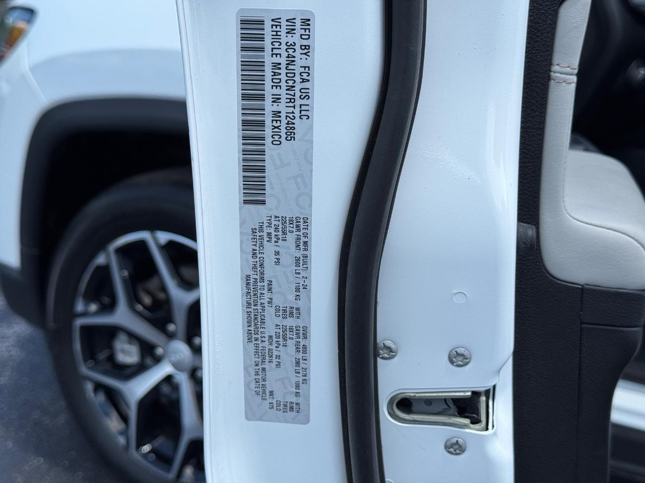 Used 2024 Jeep Compass Limited AWD/4WD image 27