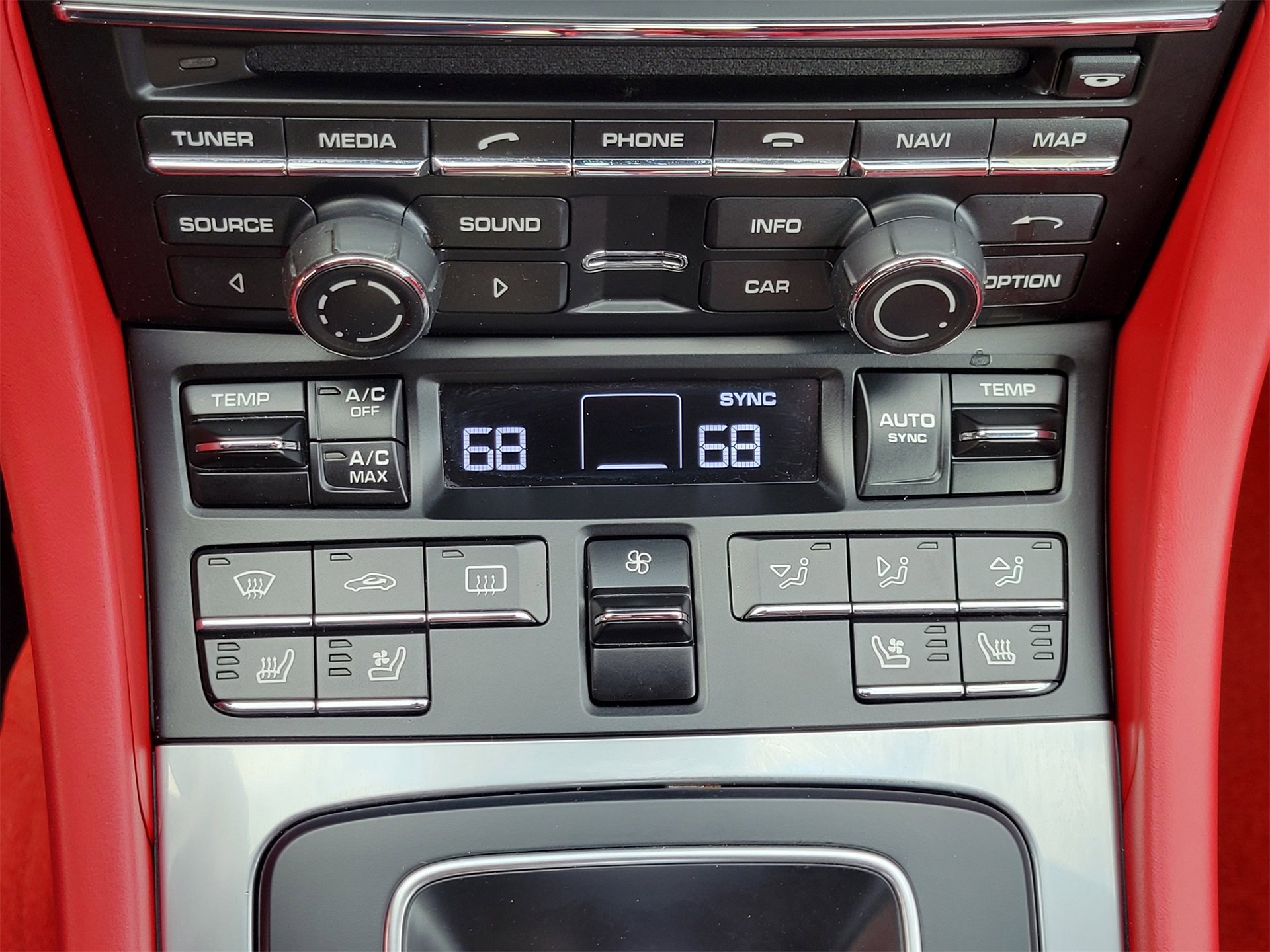 Used 2014 Porsche 911 Carrera S image 21