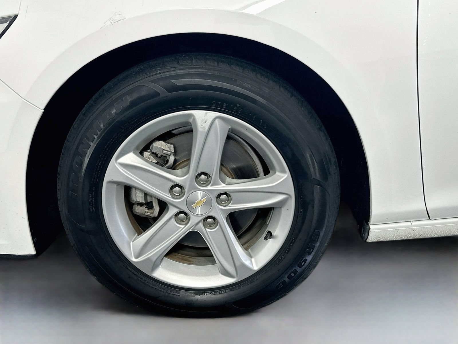 Used 2023 Chevrolet Malibu LT FWD image 31