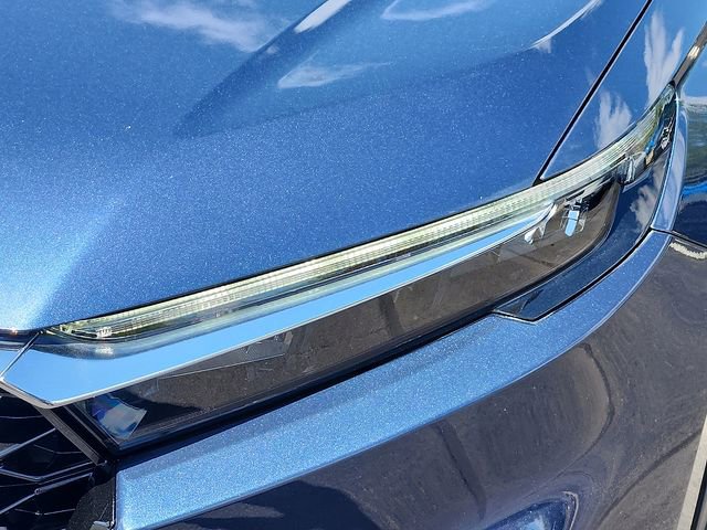 Used 2023 Honda CR-V EX image 9
