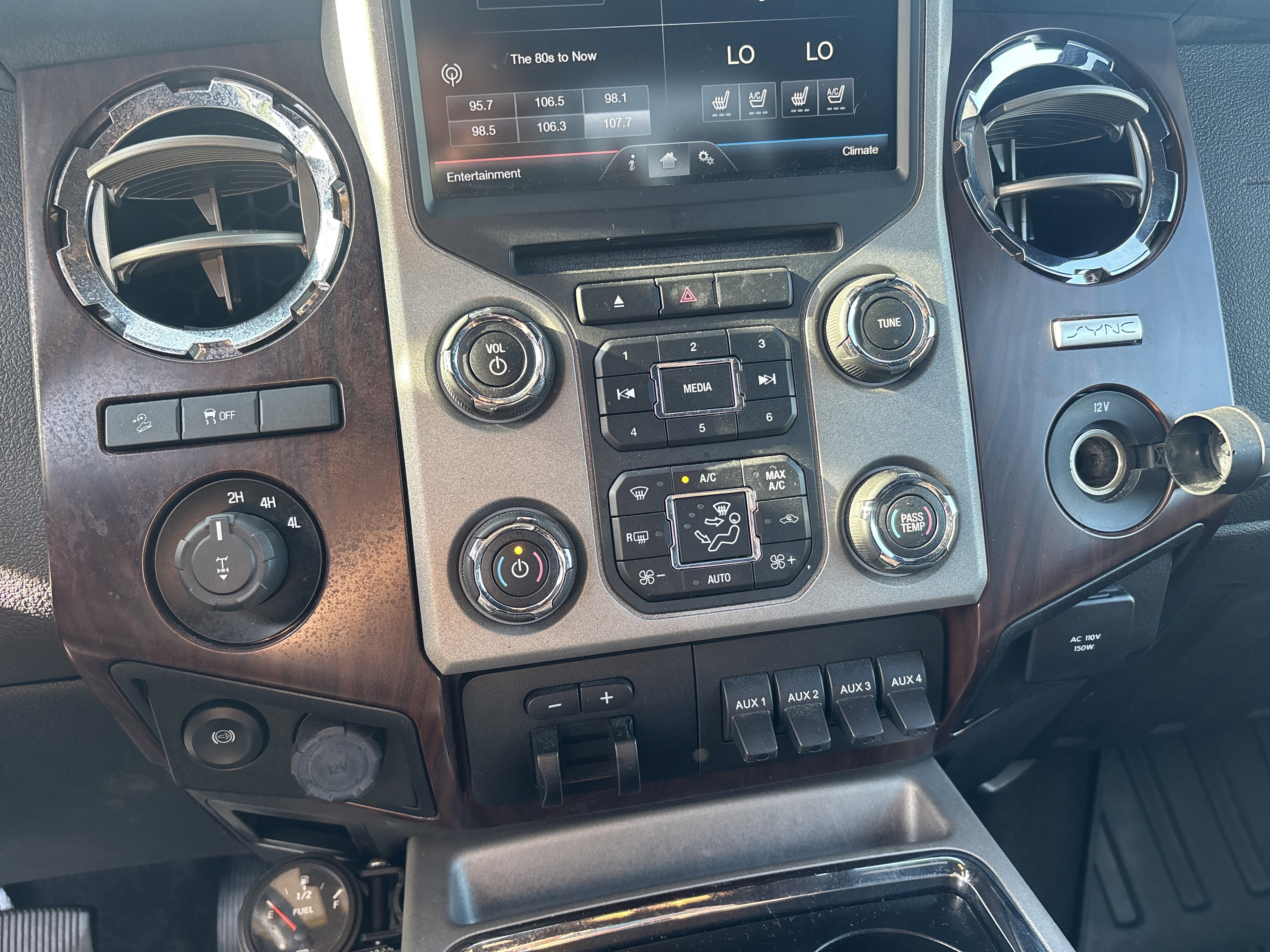 Used 2016 Ford F250 Lariat w/ Lariat Ultimate Package AWD/4WD image 21