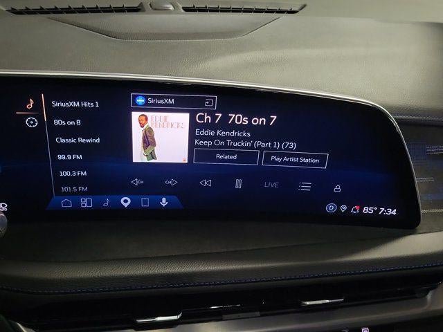 Certified 2024 Cadillac XT4 Sport FWD image 24