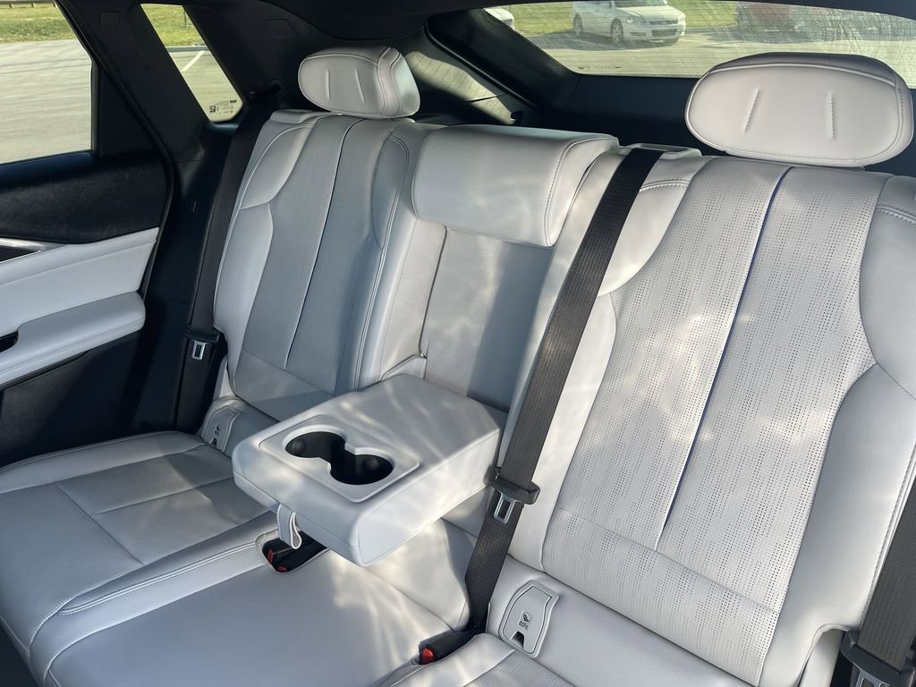 Certified 2024 Cadillac Lyriq Luxury image 36