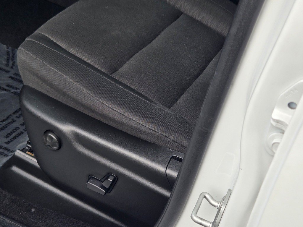 Used 2025 Dodge Durango GT AWD/4WD image 23