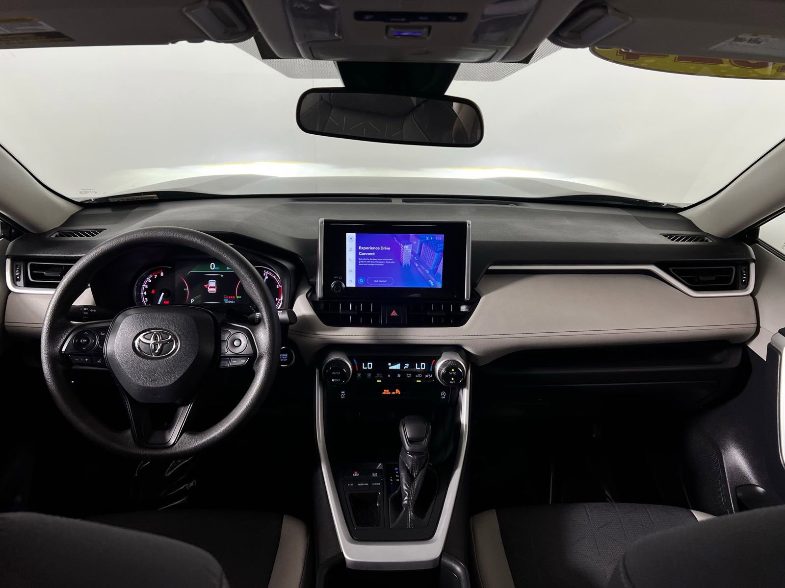 Certified 2024 Toyota RAV4 XLE FWD image 23