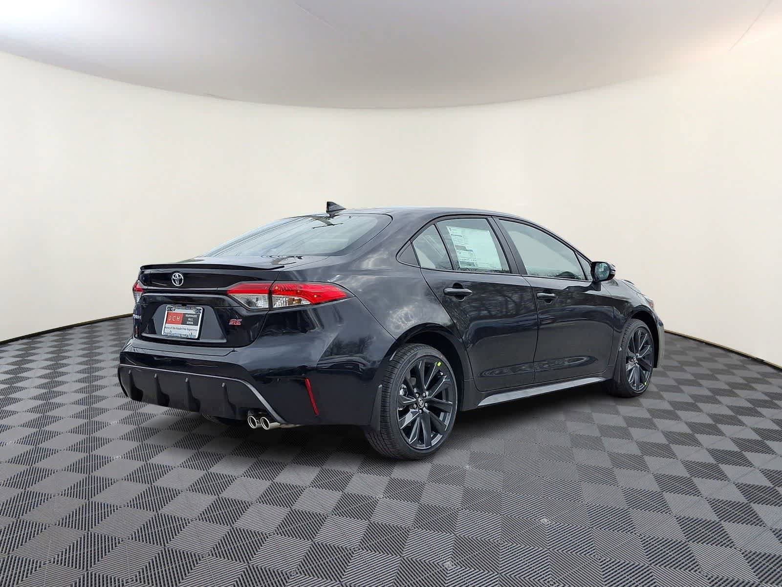 New 2026 Toyota Corolla SE FWD image 4