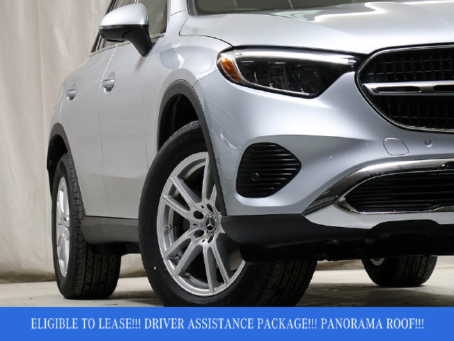 Used 2026 Mercedes-Benz GLC 300 4MATIC image 4
