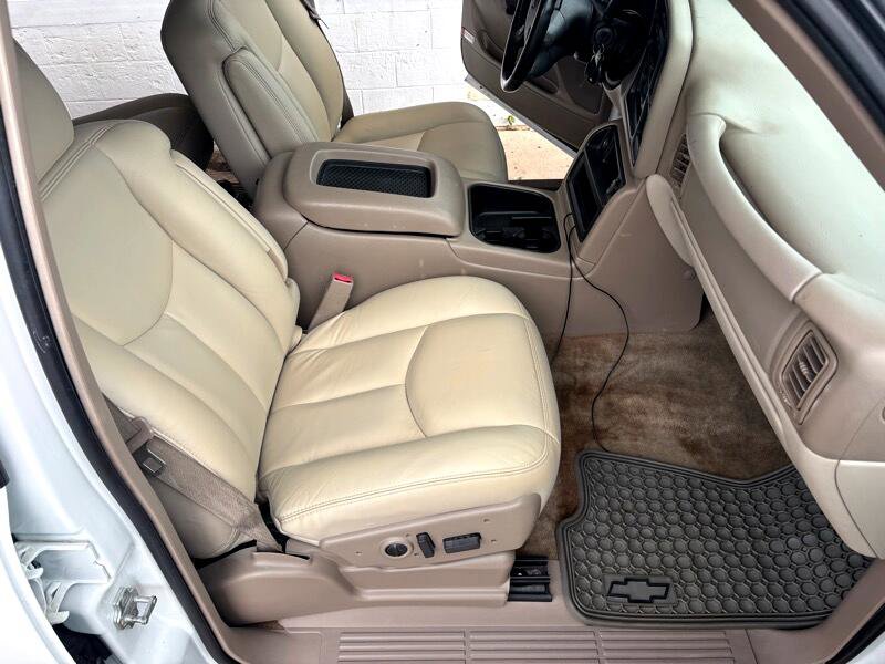 Used 2006 Chevrolet Suburban Z71 w/ Z71 Preferred Equipment Group image 32