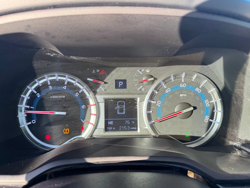 Used 2019 Toyota 4Runner SR5 AWD/4WD image 15
