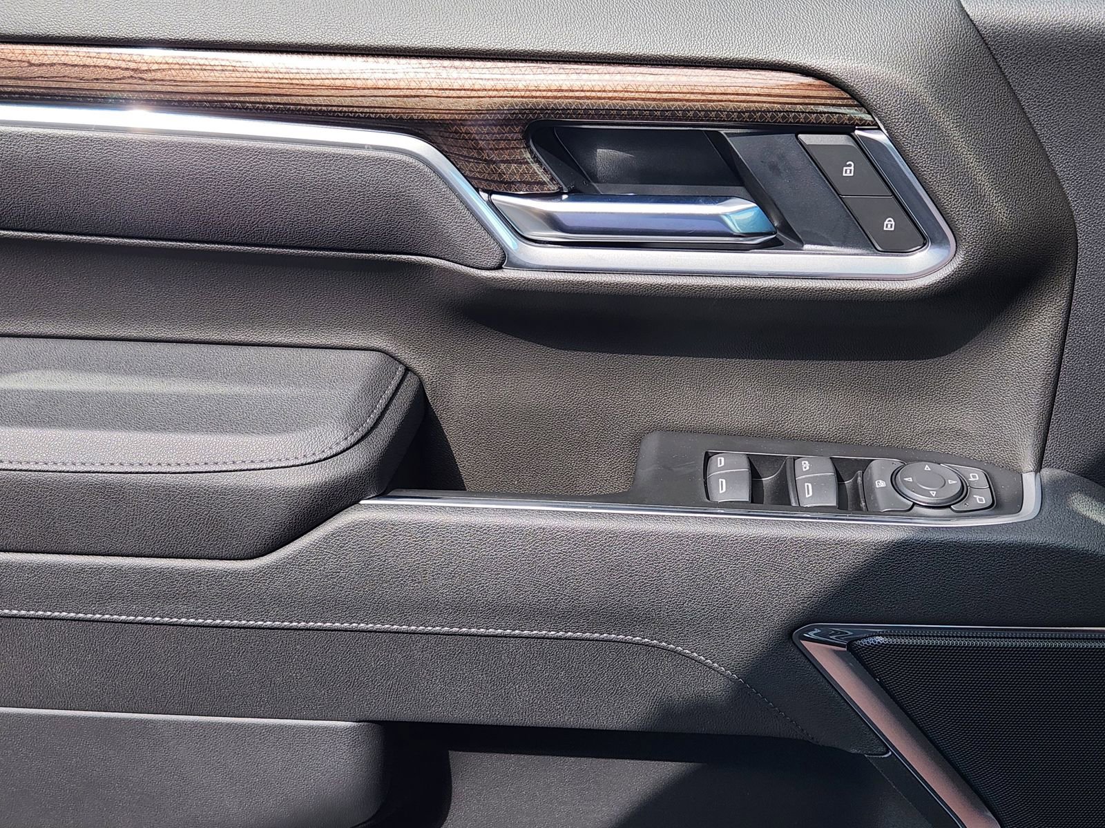 New 2026 Chevrolet Silverado 1500 LT w/ Texas Edition Plus AWD/4WD image 20